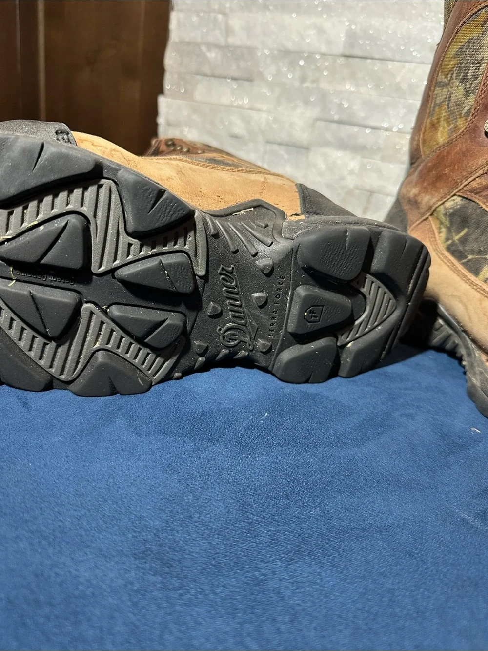 Danner Pronghorn 8” 400G Gore-Tex Camo Hunting Boots Men’s 12